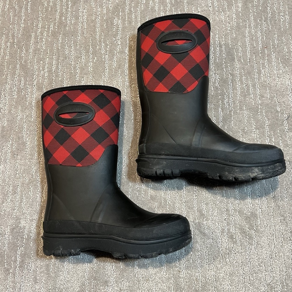 Western Chief Women's 6 Buffalo Check Polarprene Mid Boot